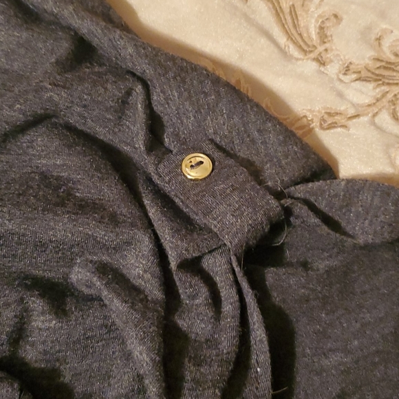 Shirt - Picture 4 of 5